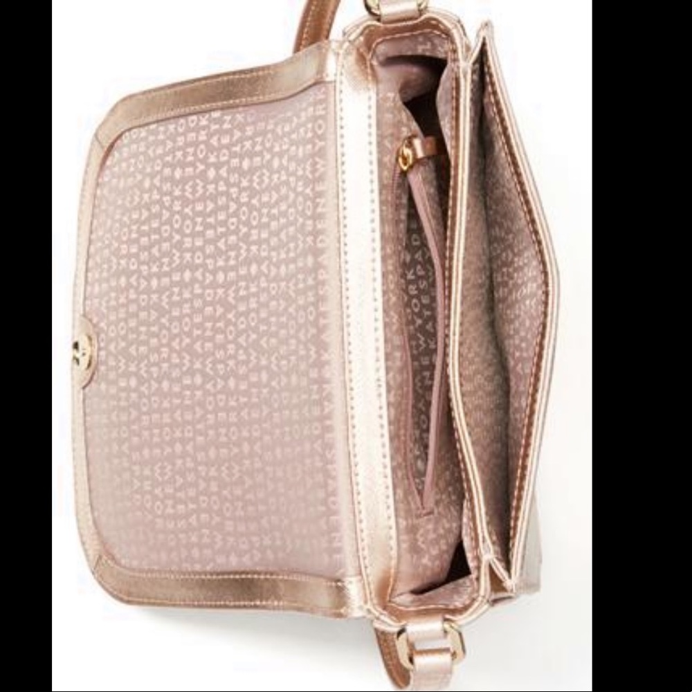 Kate Spade Large Carsen Laurel Way Rose Gold purse - Picture 2 of 5